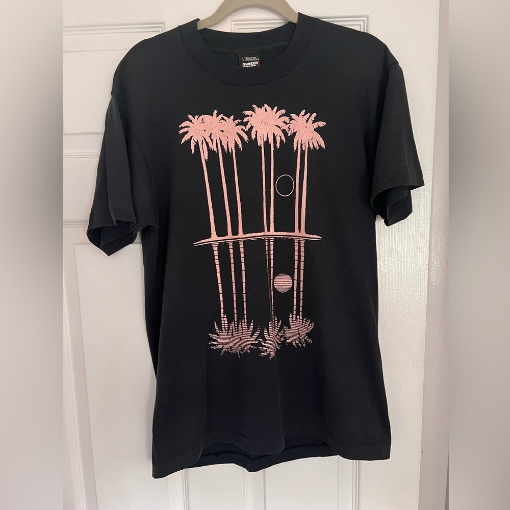 Vintage men’s palm tree tee